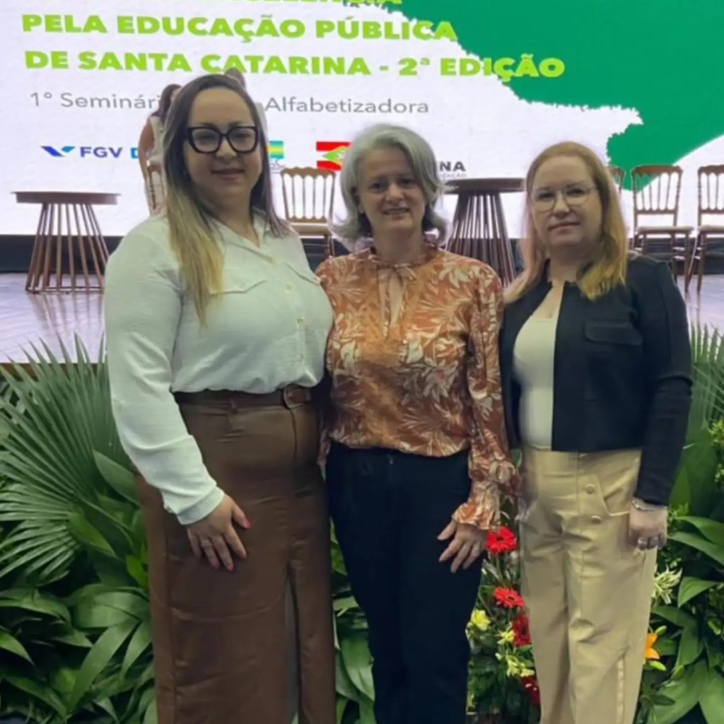 Rio Rufino participa do 1º Seminário Escola Alfabetizada