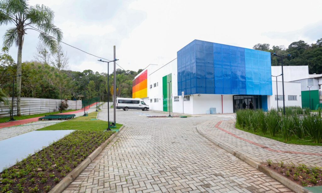 Escola de Pais do Naipe abre inscrições para capacitação sobre estimulação cognitiva de crianças e adolescentes