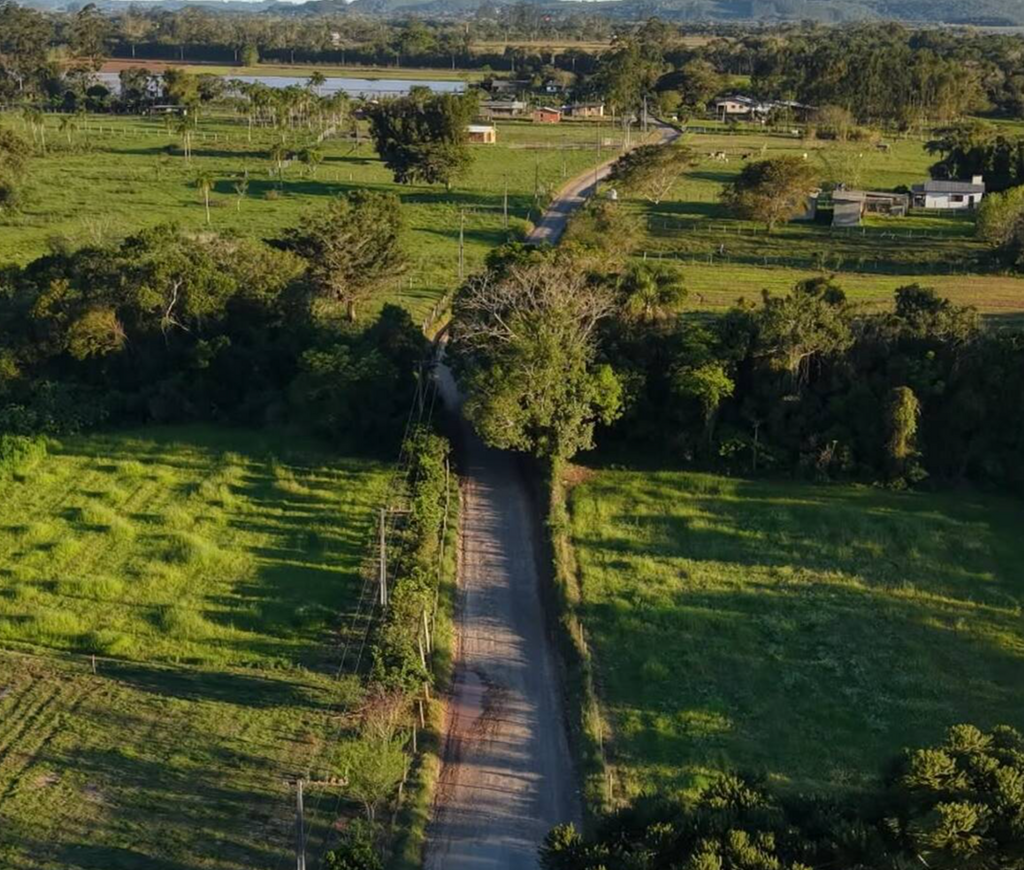 MAIS UMA OBRA SAINDO DO PAPEL: ORDEM DE SERVIÇO PARA PAVIMENTAÇÃO ASFÁLTICA EM GLORINHA É ASSINADA