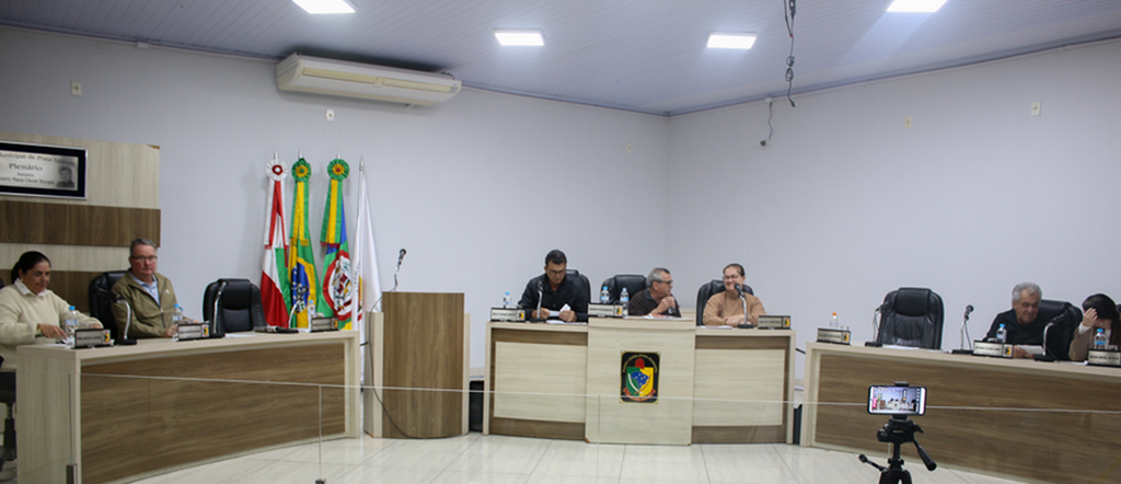 CÂMARA DE PRAIA GRANDE APROVA INDICAÇÃO DA VEREADORA KATHIA DAMIANI SOLICITANDO MAIS SEGURANÇA AO CEMITÉRIO MUNICIPAL