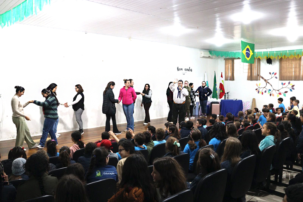 Semana Farroupilha nas escolas municipais de Zortéa