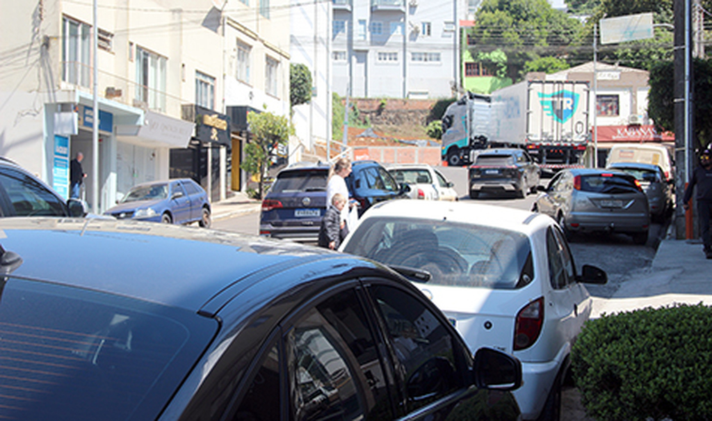 Seara busca solução para gargalos