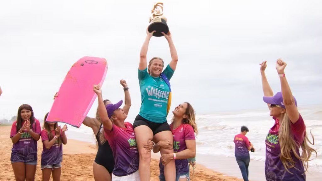 Aos 53 anos, atleta de Laguna conquista título inédito no Mundial de Bodyboarding