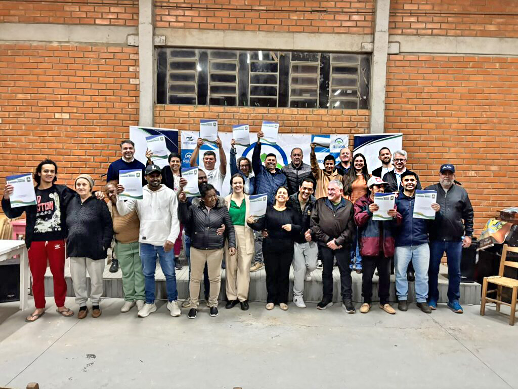 Regularização fundiária beneficia 30 famílias no bairro Nossa Senhora do Rosário, em Campos Novos