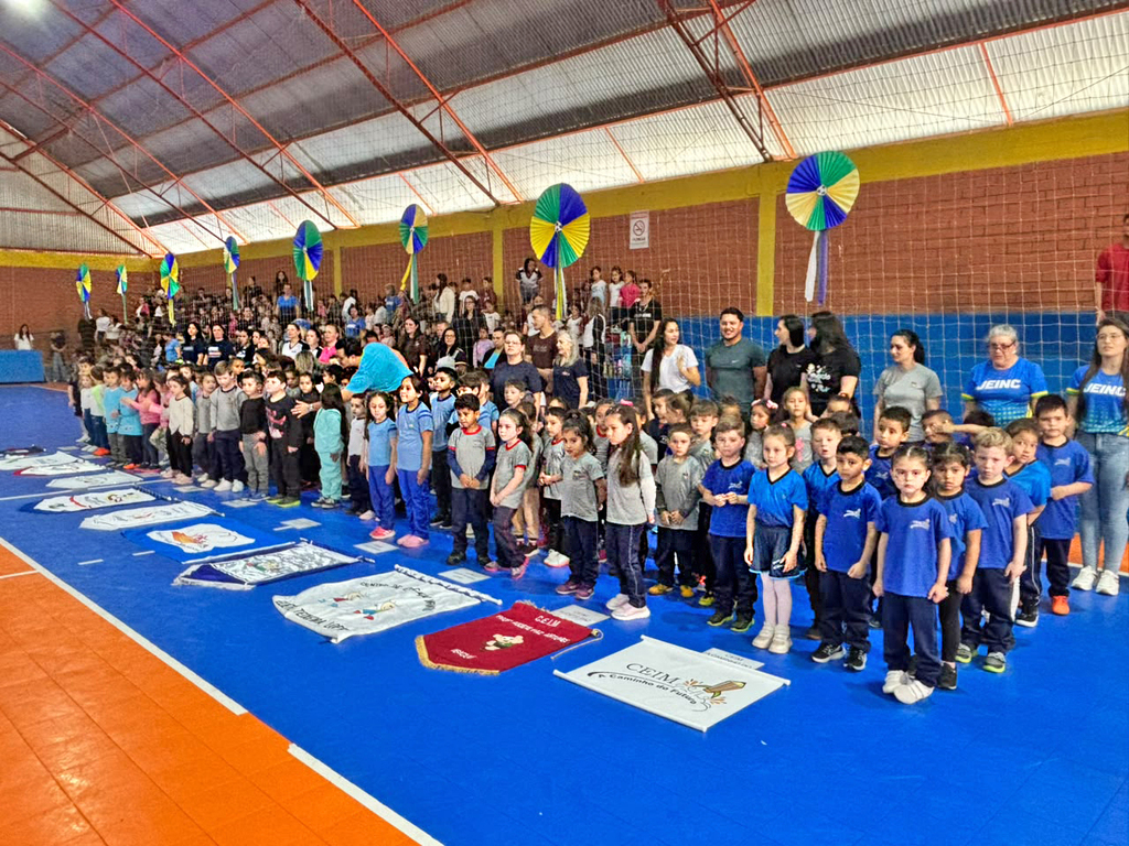 Esporte, cultura e educação marcam a abertura do 4º JEINC em Campos Novos