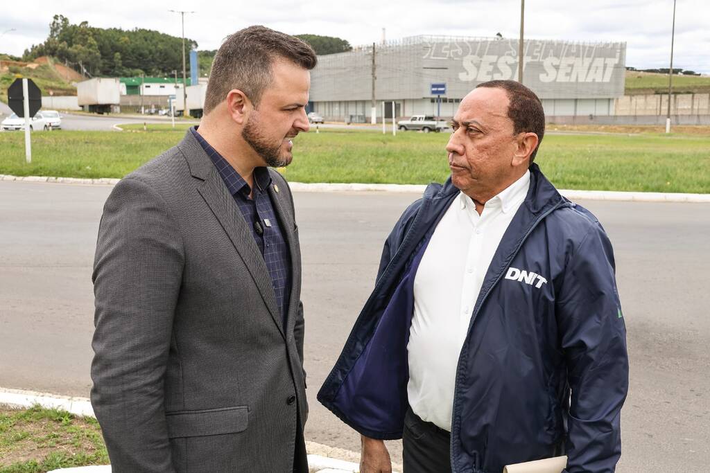 Lucas Neves recebe do DNIT previsão de licitação para terceiras faixas da BR-282 até novembro