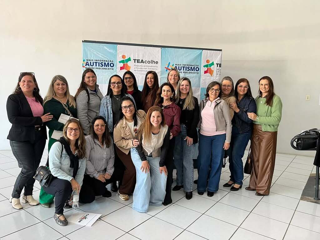 TORRES PROMOVE FORMAÇÃO PARA ESPECIALISTAS DO AEE SOBRE TEA