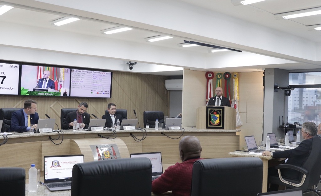 Resumo da 65ª Sessão Ordinária da 2ª Sessão Legislativa da 20ª Legislatura da Câmara de Criciúma