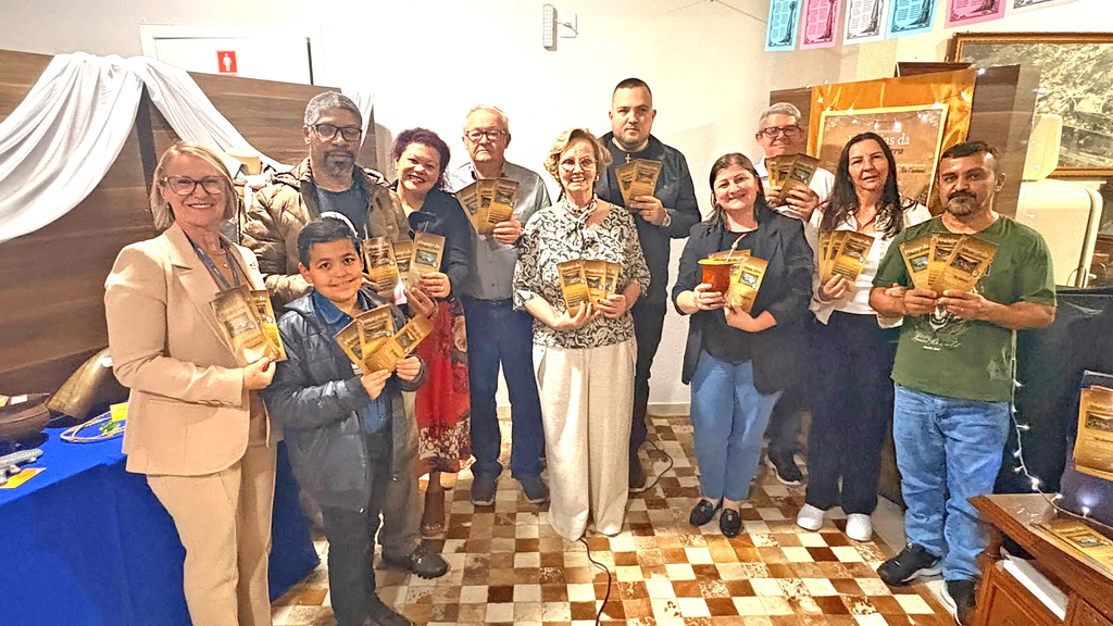 HISTÓRIAS DA MINHA TERRA RESGATA A MEMÓRIA E A HISTÓRIA DE CAPINZAL