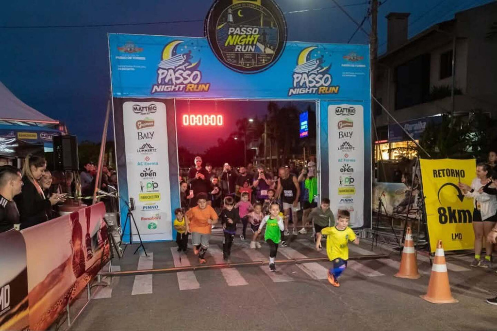 PASSO NIGHT RUN REÚNE MAIS DE 500 PARTICIPANTES EM PASSO DE TORRES