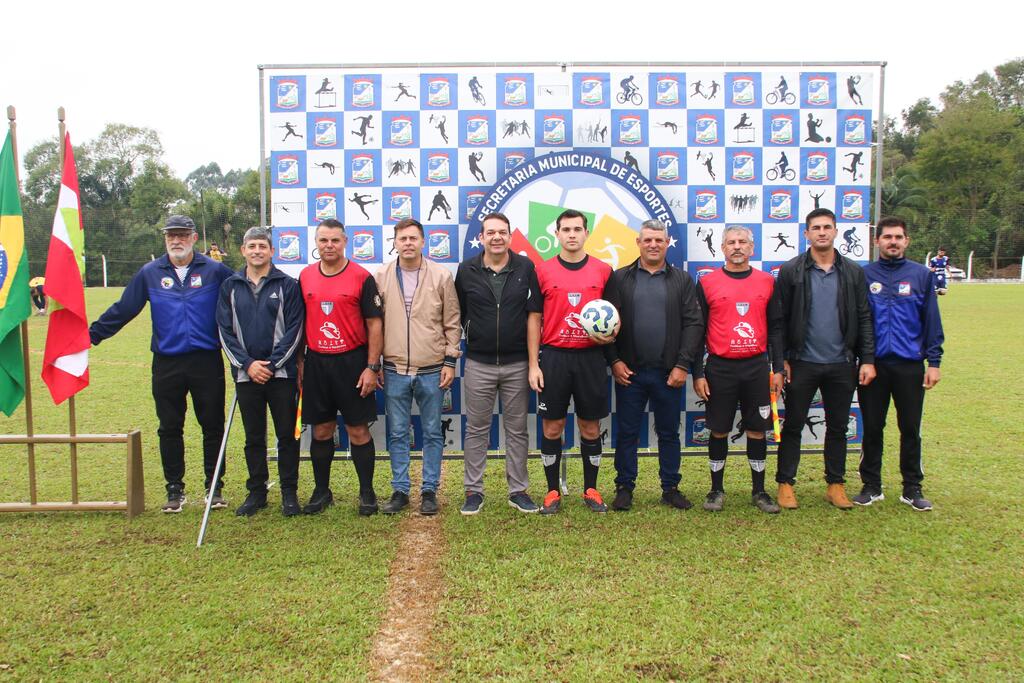 CAMPEONATO MUNICIPAL DE FUTEBOL DE SÃO JOÃO DO SUL INICIA  COM 11 GOLS EM TRÊS JOGOS