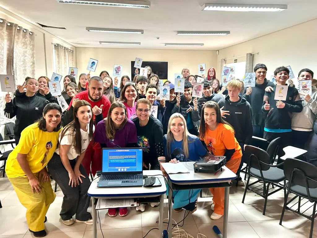 Transformando Desafios Escolares em Aprendizado Emocional: Como o “Simulado das Emoções” Fortalece a Saúde Mental nas Escolas