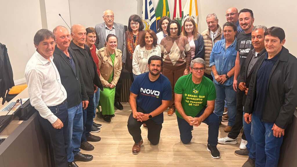 Vereadores denominaram estrada em São Roque e reconheceram conquistas da equipe capinzalense, campeã brasileira