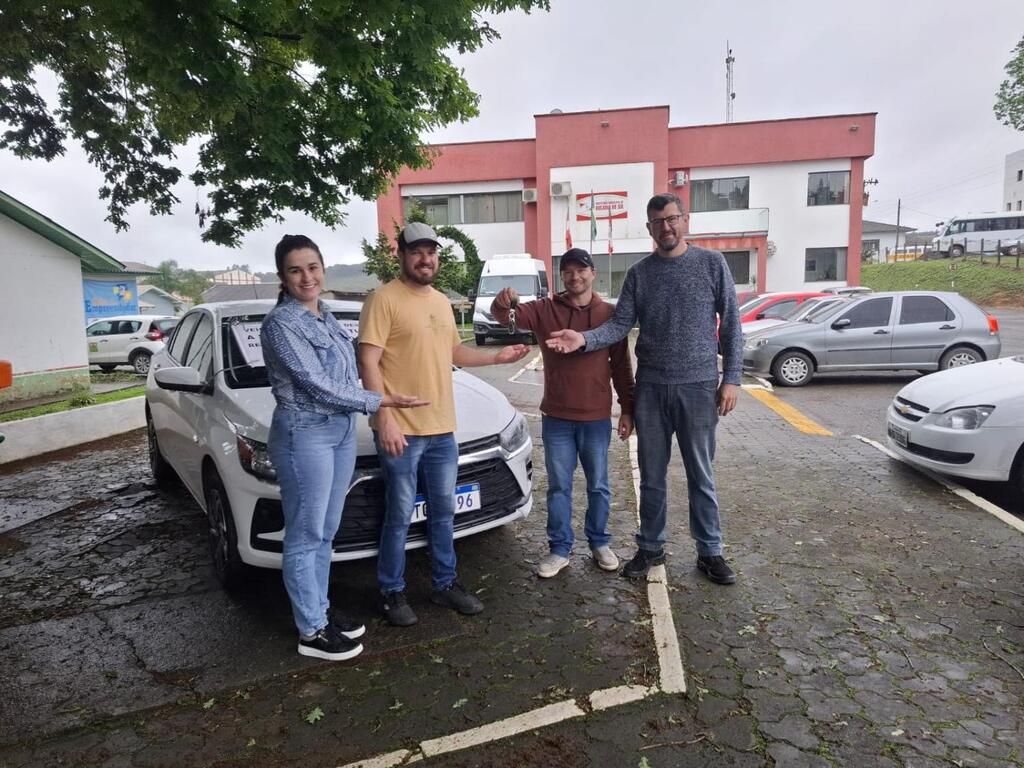 Secretaria de Turismo de Bocaina do Sul recebe veículo zero quilômetro para reforçar a frota