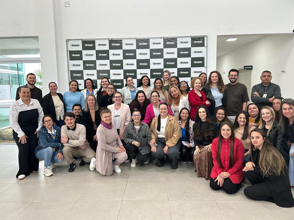 AMESC PROMOVE FORMAÇÃO PARA EDUCADORES SOCIAIS E EQUIPES TÉCNICAS DOS SERVIÇOS DE ACOLHIMENTO
