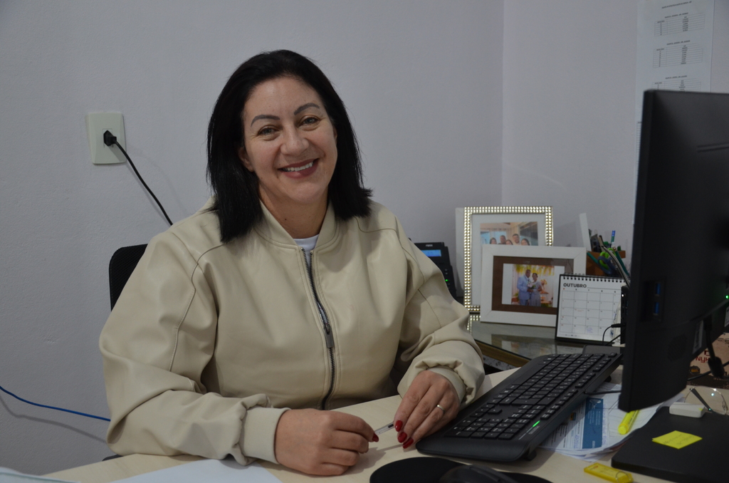 Secretária de Saúde de Anita Garibaldi esclarece situação da equipe médica e anuncia novas contratações
