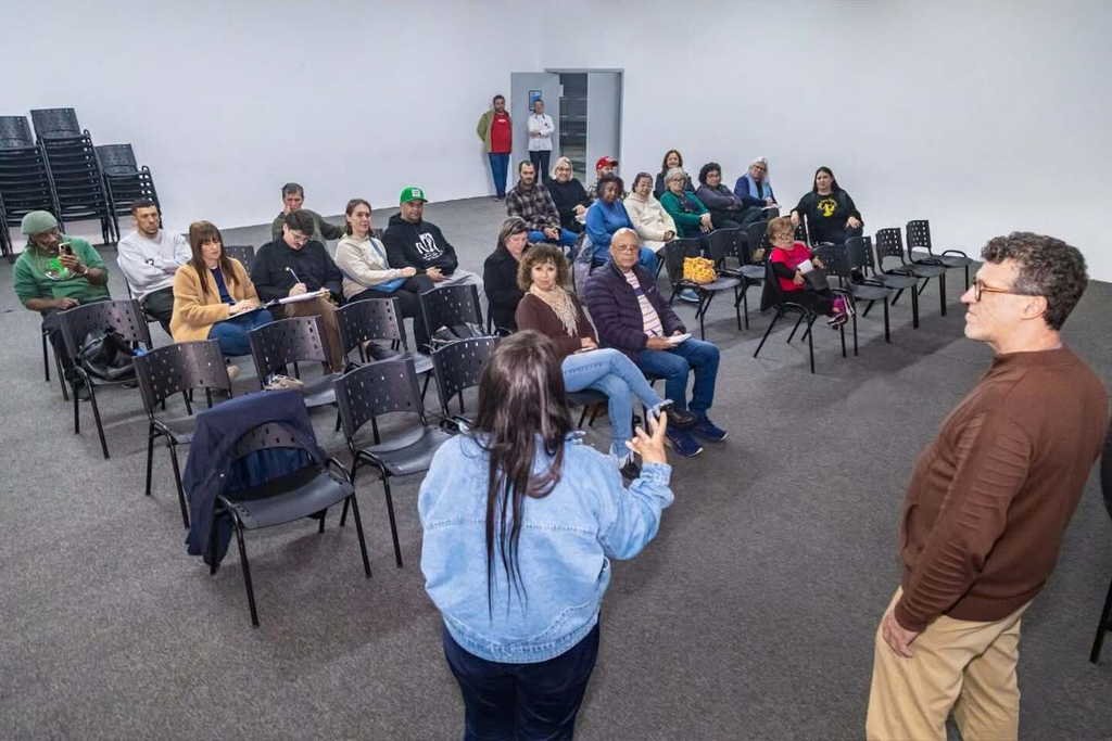 PASSO DE TORRES PROMOVE ENCONTRO PARA ORIENTAR FAZEDORES DE CULTURA SOBRE A LEI ALDIR BLANC