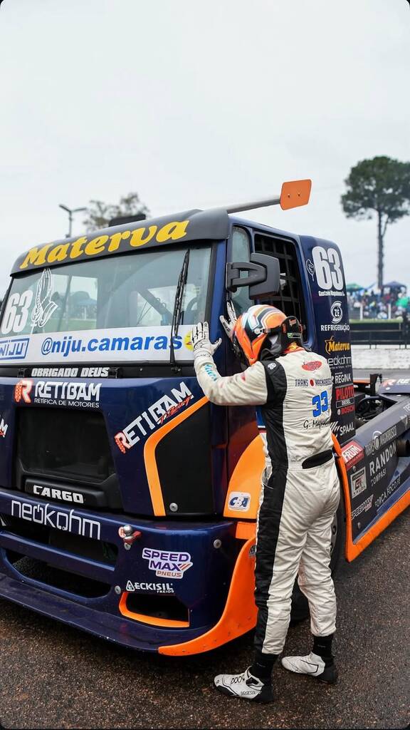Gustavo Magnabosco vence a primeira corrida da Fórmula Truck em Tarumã!