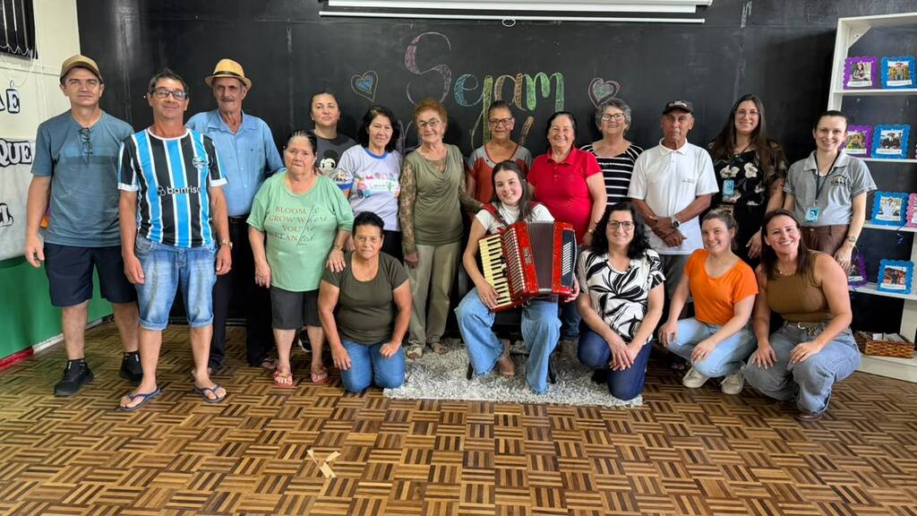 Conviva Rural celebra o Dia do Idoso com tarde de música, alegria e dança