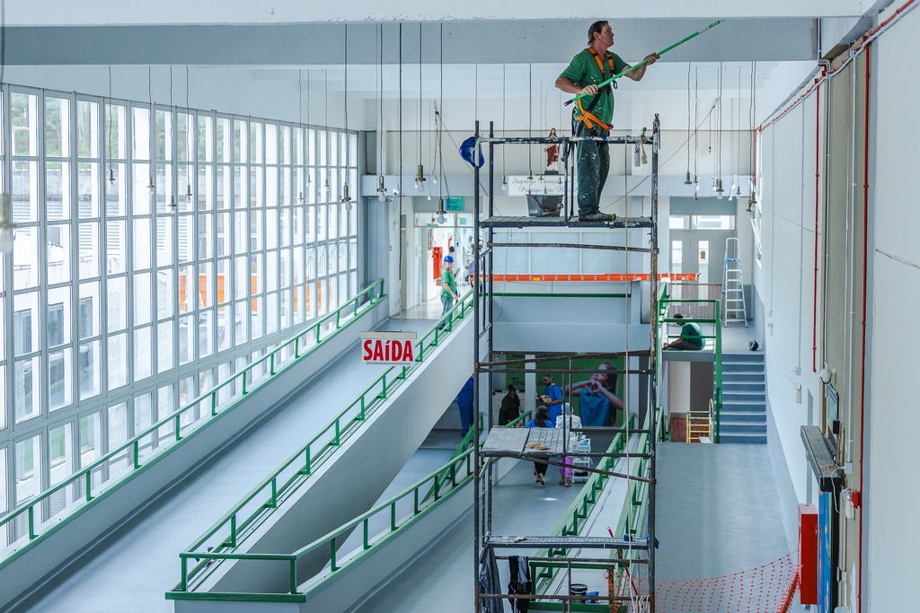 https://suitacdn.cloud-bricks.net/fotos/15905099/file/desktop/Obras%20na%20ala%20de%20Queimados%20-%20Hospital%20Infantil%20Joana%20de%20Gusm%C3%A3o%20-%20Florian%C3%B3polis%20FOTO%20Jonat%C3%A3%20Rocha%20SecomGOVSC%203.jpg?1792007965
