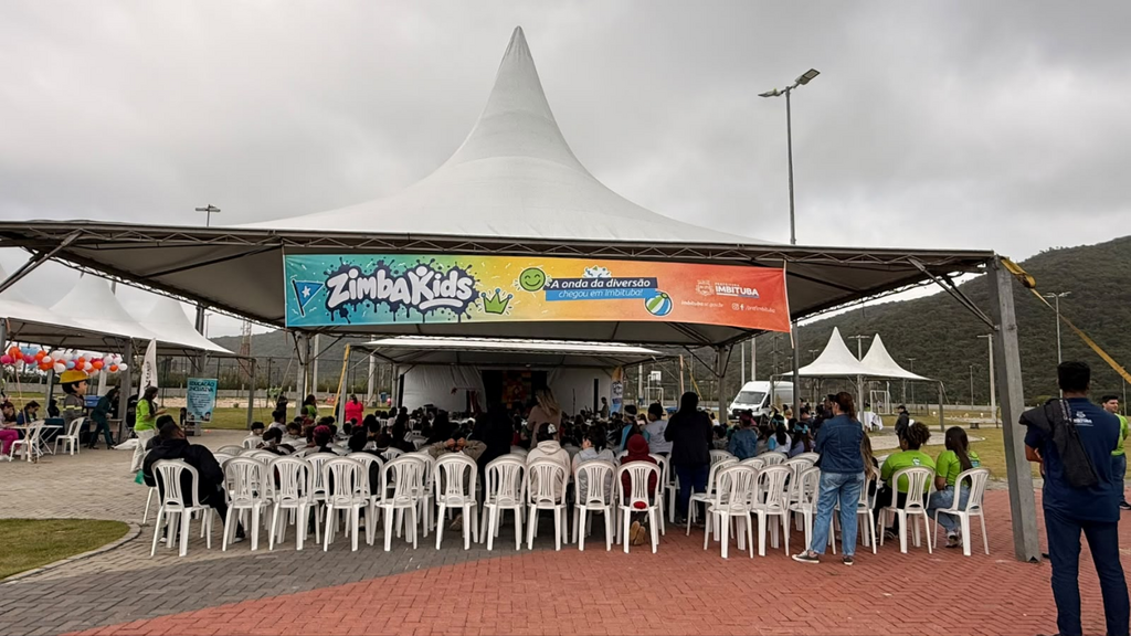 Imbituba terá dia de diversão gratuita para crianças com teatro, música e oficinas nesta sexta-feira