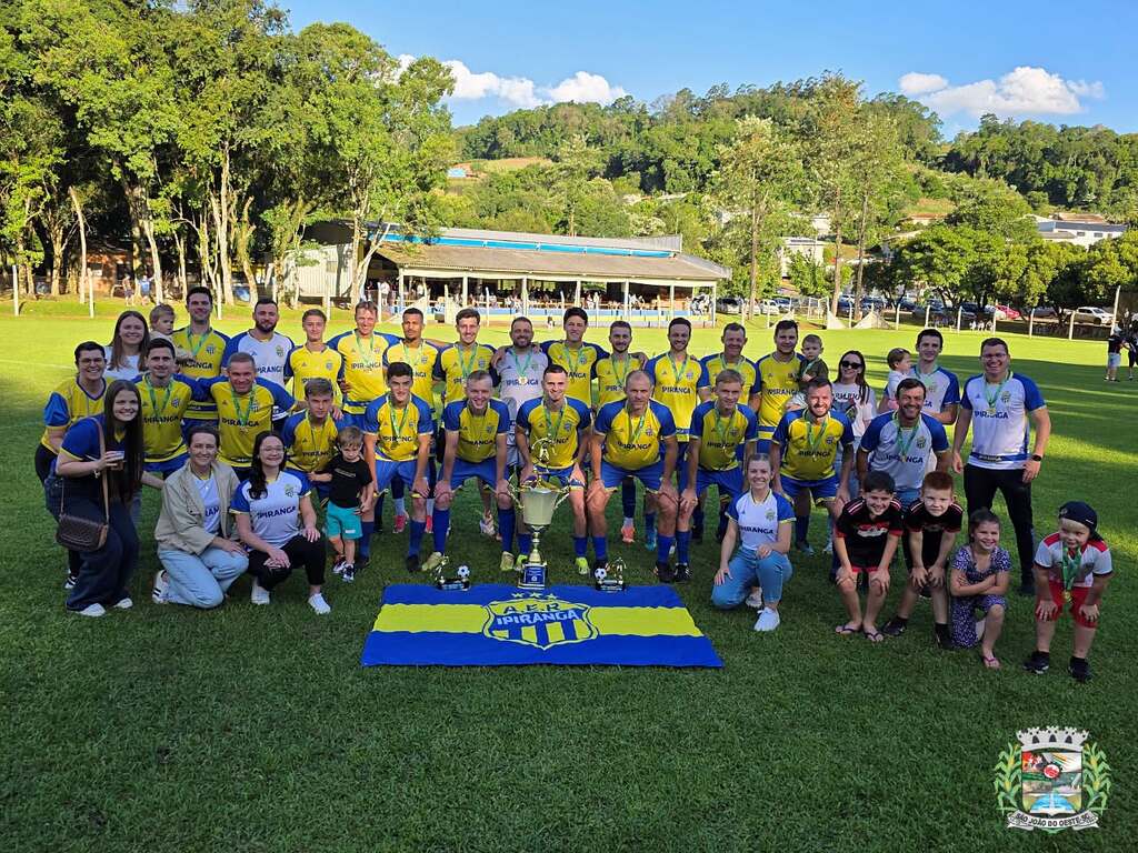 Ipiranga conquista o título da categoria principal e fecha o Municipal de Futebol de Campo com duas taças