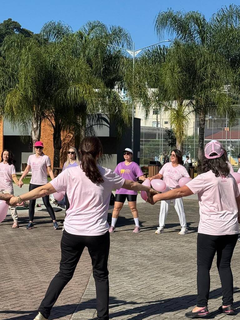 CDL Mulher promove “Café Rosa que Acolhe” no Parque Municipal de Joaçaba