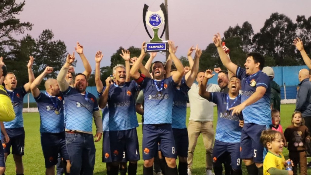 Garra conquista o título do Campeonato Municipal de Futebol de Canoinhas 2026