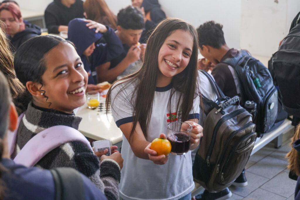 DIA NACIONAL DA ALIMENTAÇÃO NA ESCOLA: SANTA CATARINA PREVÊ MAIS DE R$ 450 MILHÕES PARA A NUTRIÇÃO DOS ESTUDANTES EM 2026