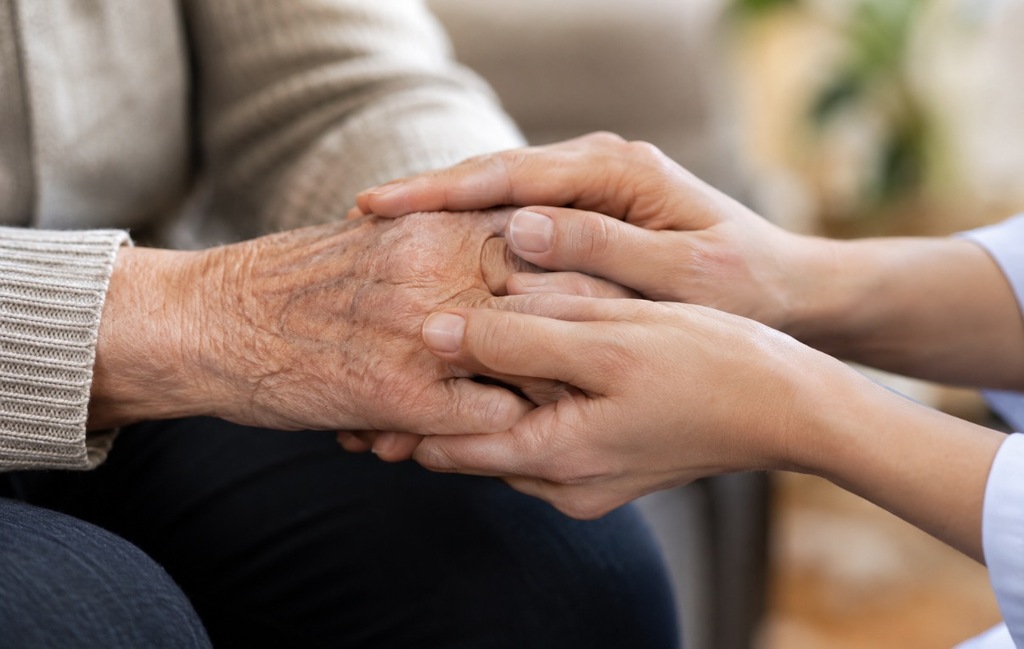 Audiência pública discute atenção às pessoas com Parkinson em Criciúma