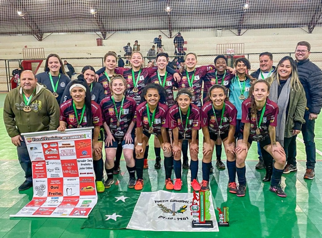 CME realizou primeiro Torneio Intermunicipal de Futsal Feminino