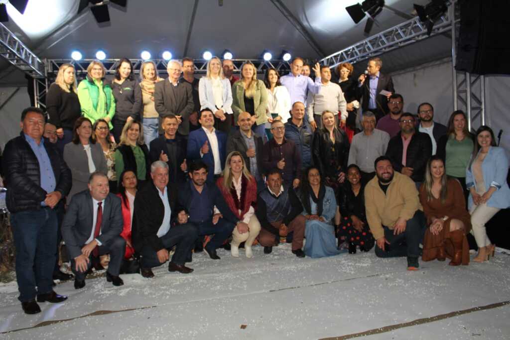 Prefeitos da Amures comemoram 54 anos de fundação da entidade