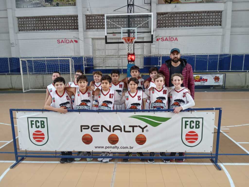 Campeonato Estadual de Basquete reúne atletas em Lages para fase regional