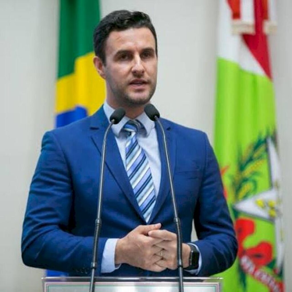 Maior transparência da relação dos vacinados contra o Covid-19