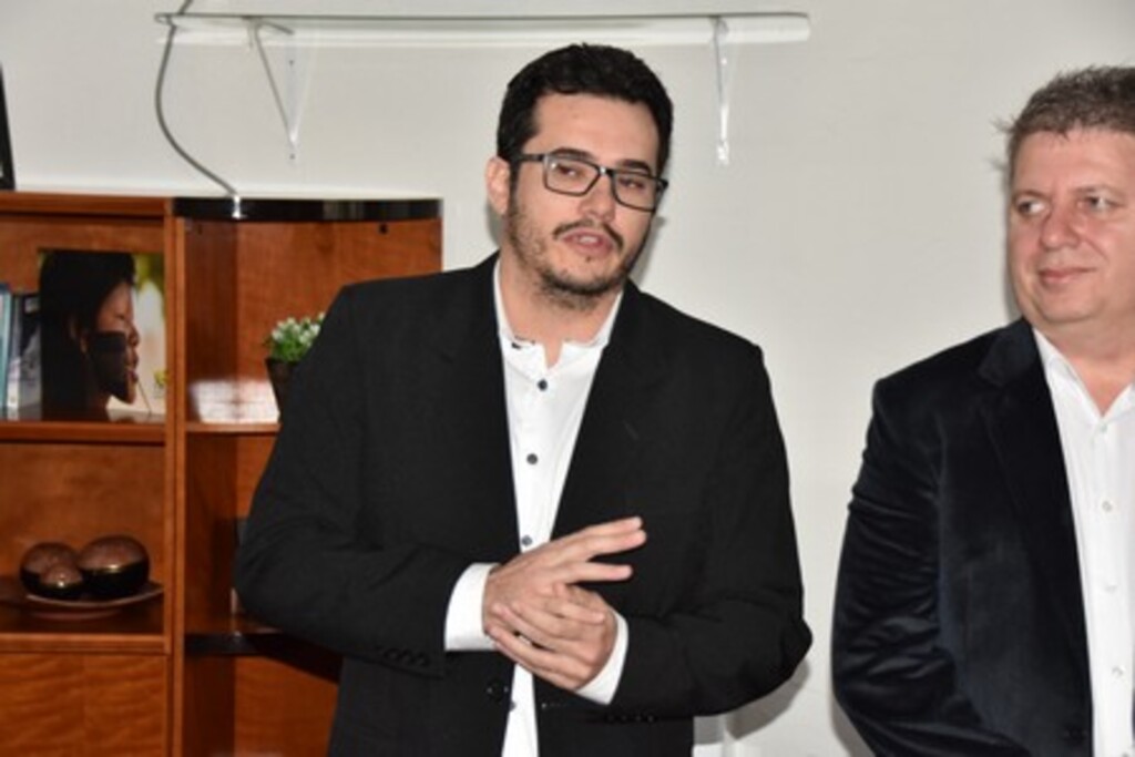 Marcelo assume Prefeitura de Apiúna