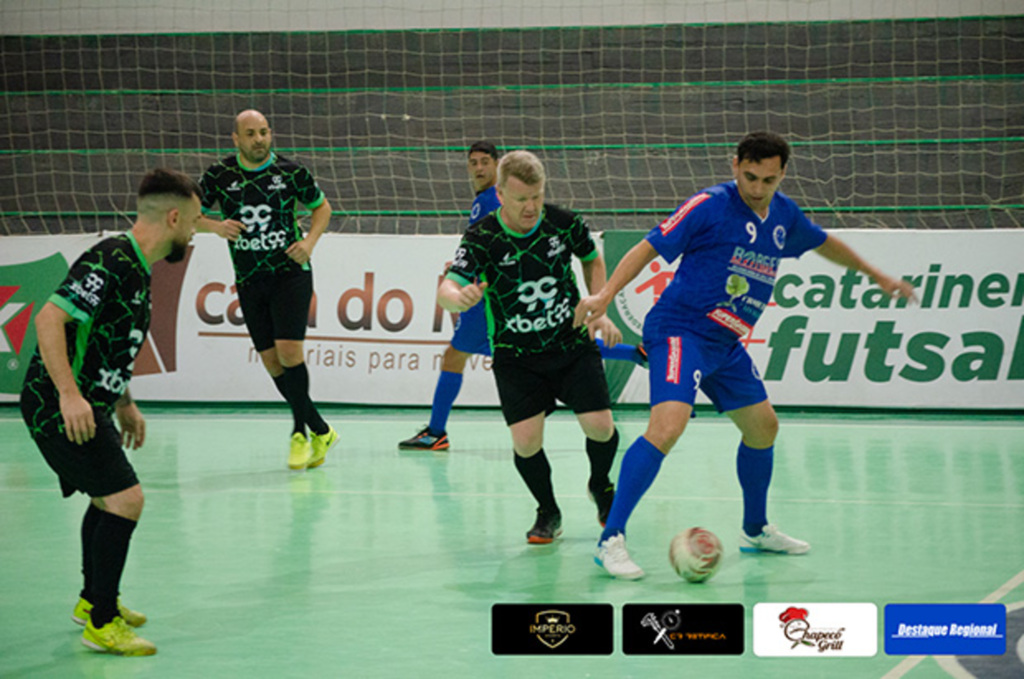 Teve estreia do Master no futsal