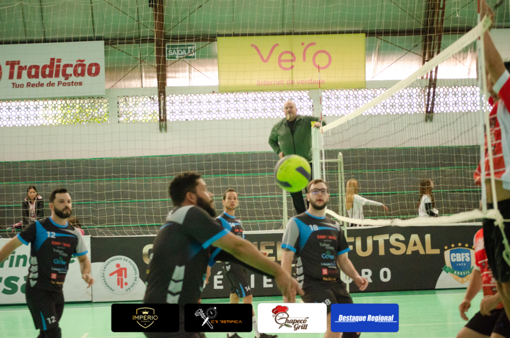 Disputas do voleibol são retomadas