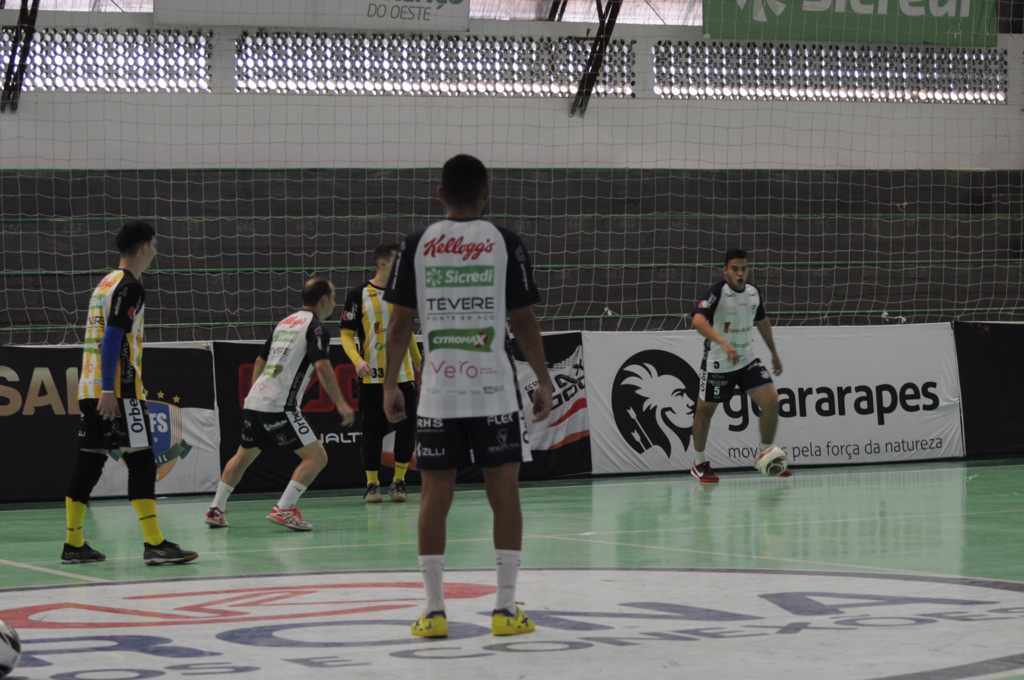 Ventania se apresenta ao Futsal SL