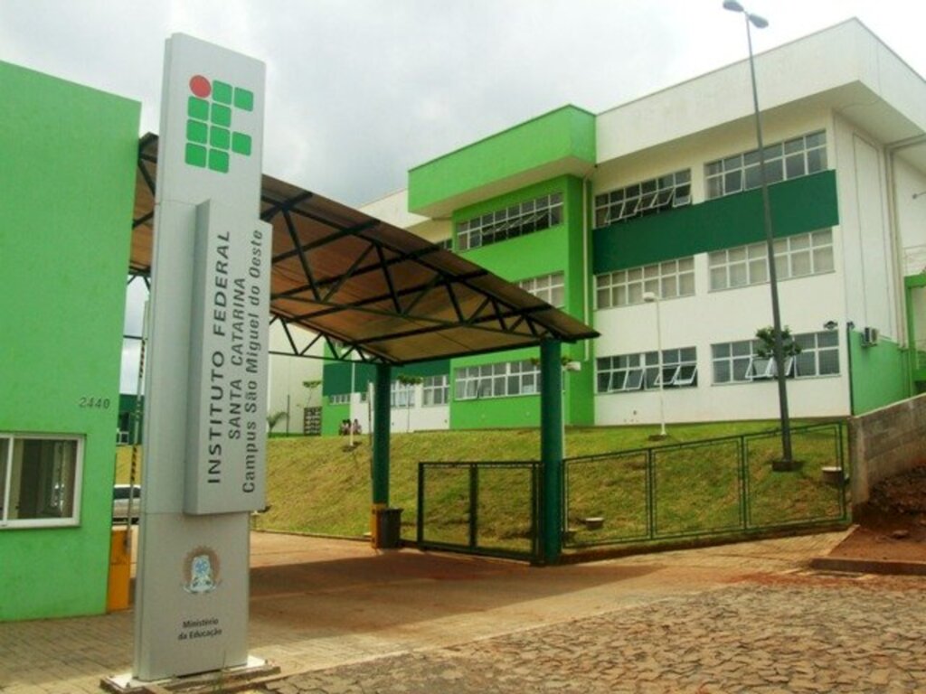 Arquivo Folha do Oeste - 