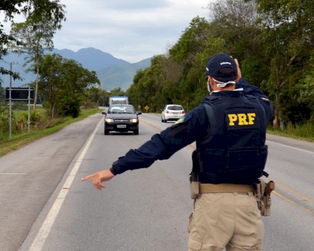 PRF e Polícia Militar Rodoviária iniciam Operação Semana Santa