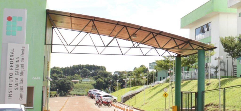 Folha do Oeste/Arquivo - 