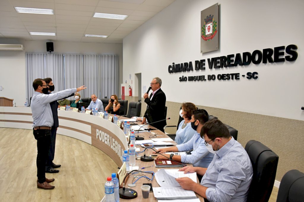 Tiarajú Goldschmidt/Câmara de Vereadores - 