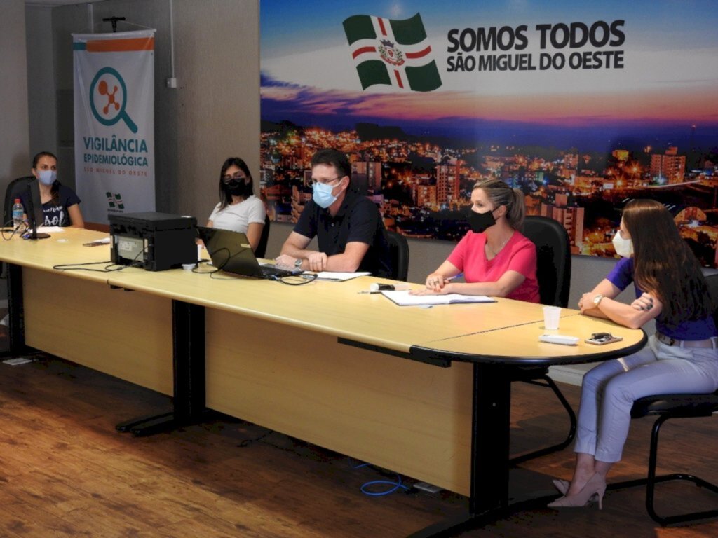 Comitê pede cuidado nas festas de fim de ano