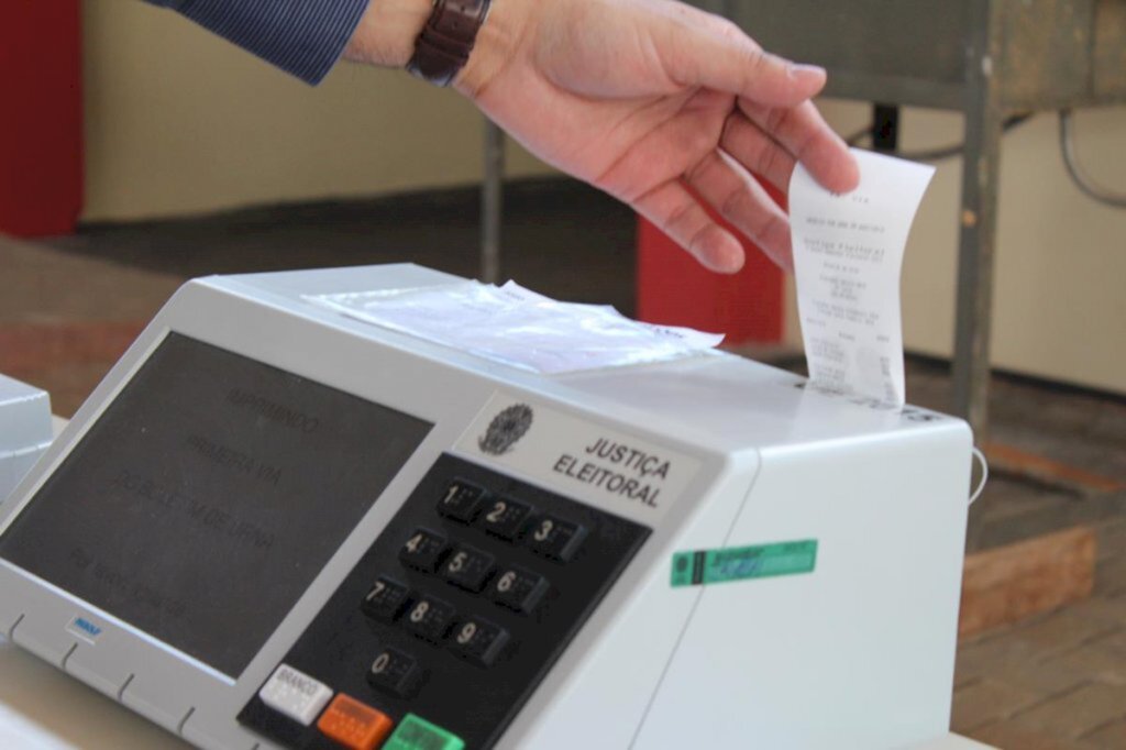 Arquivo Folha do Oeste - 