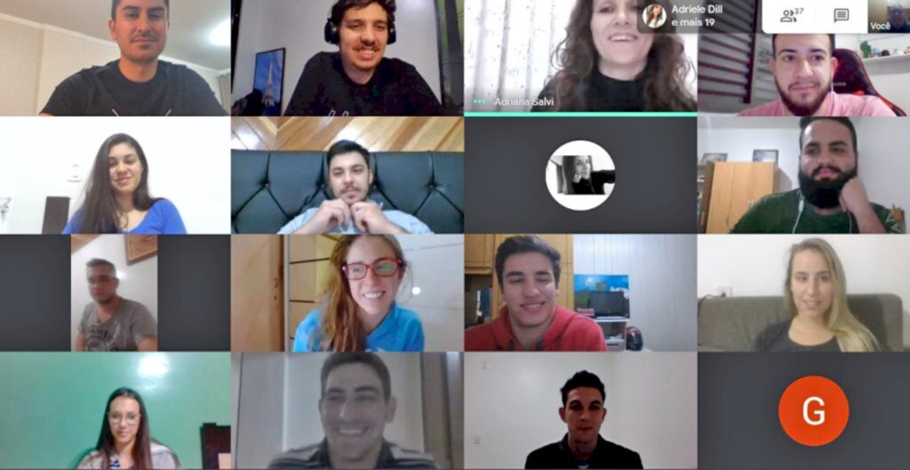 Acadêmicos participam de lives com empresários