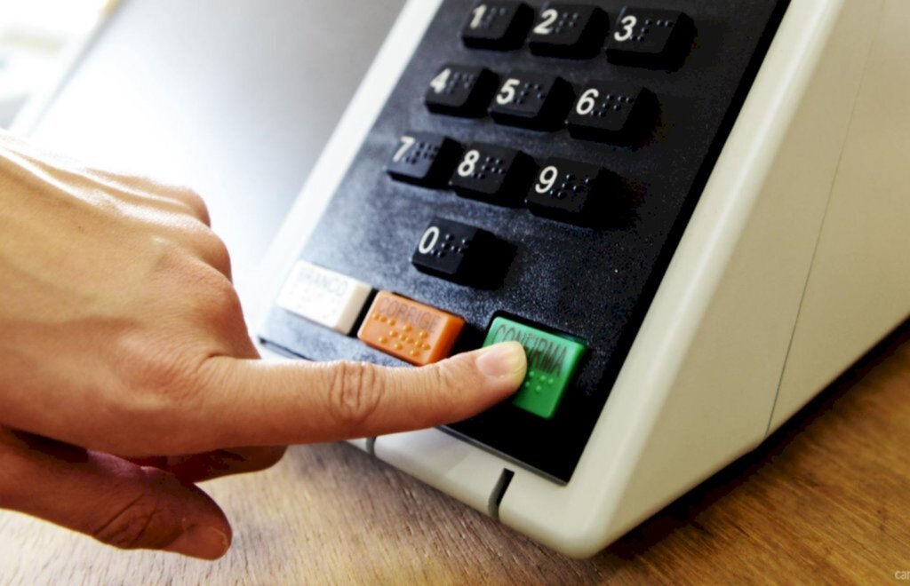 Encerra o período de filiações e novas legendas