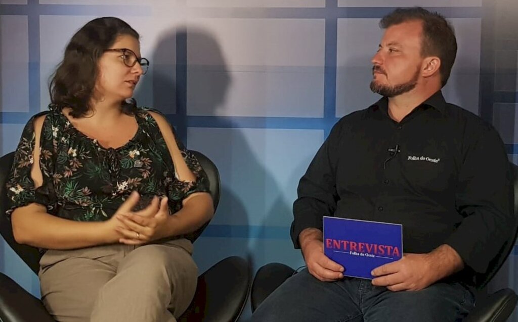 Folha do Oeste Entrevista: Larissa Raisner