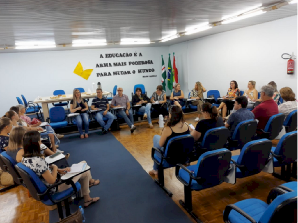 Colegiado de Educação tem novos representantes