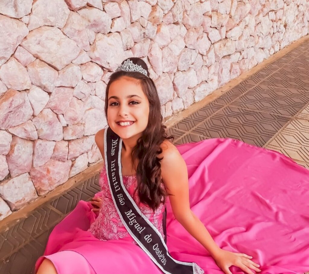Migueloestina disputa neste sábado o título de Miss