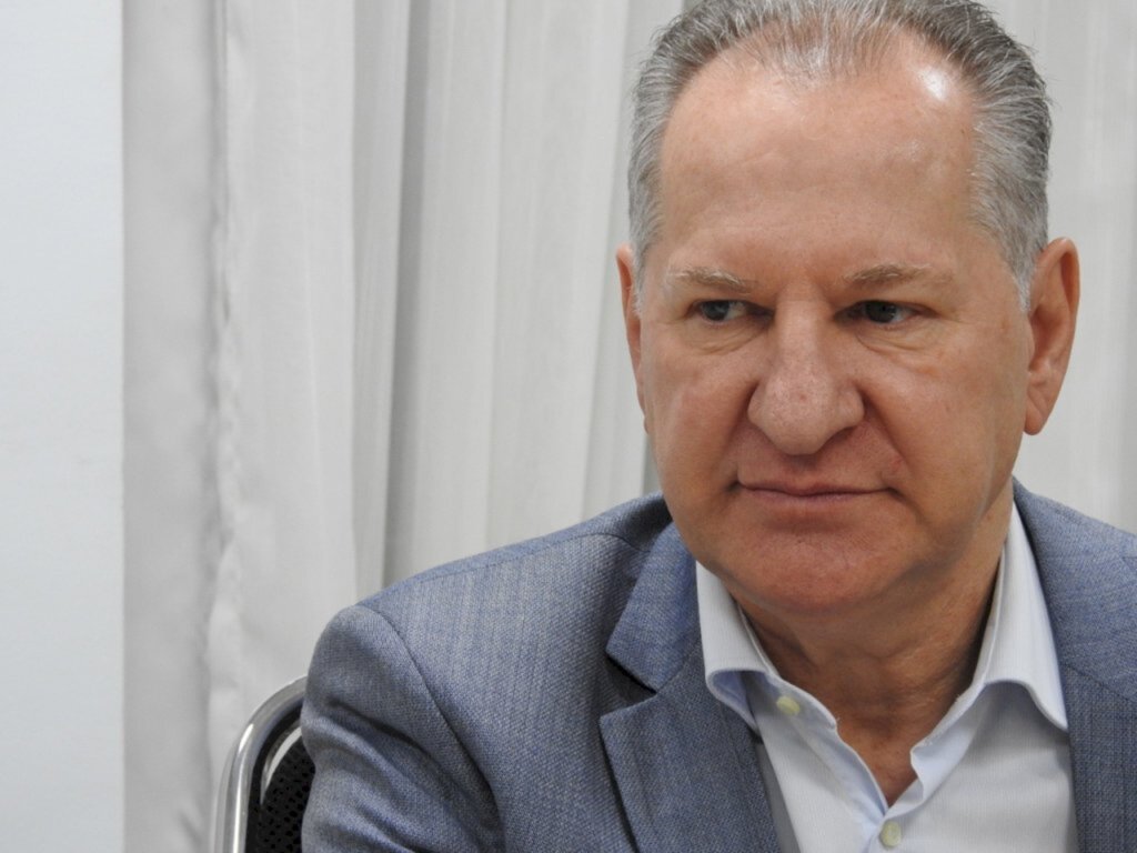 Prefeito é internado em São Paulo